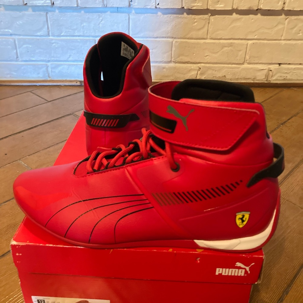Scuderia A3ROCAT FERRARI PUMAS